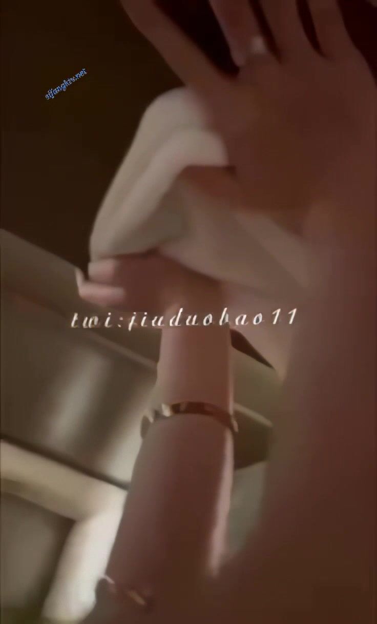 極品九頭身拜金名媛網紅反差女神【佳多飽】手動去重 (23)