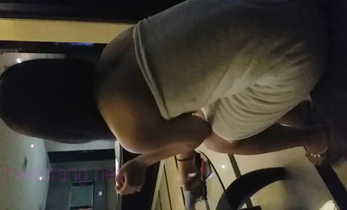 露臉才是王道！清純漂亮小學妹酒店援交金主先賜個假屌自嗨預熱然後各種體位啪啪敏感型特能叫 (16)