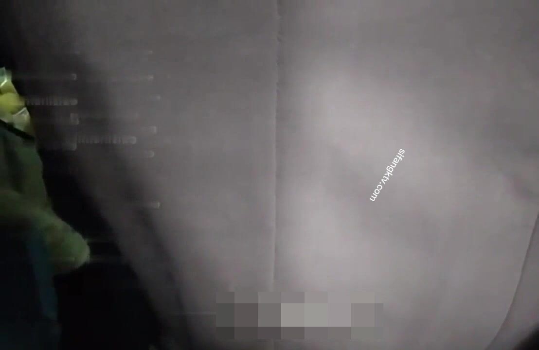 【色膽包天 頂臀系列】邊頂邊摸美臀騷貨