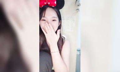 【忠於靈魂】顏直區 大三女大生 跳蛋自慰 特寫 密碼房~！ (5)