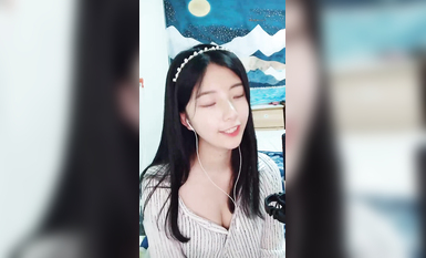 超重磅絕版資源！校花女神【一夢】早期下海珍貴錄像~！ (4)