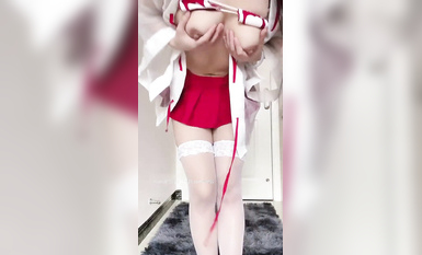 極品翹臀長腿絲襪女神【優優】定製視頻