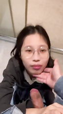 教育學生妹～不願意吃？一個耳光乖乖吃雞巴！1