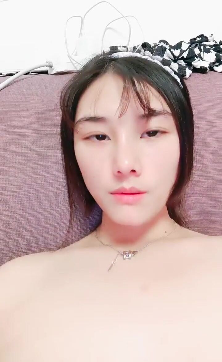 【極品美女】【甜甜加油】合集，還在上學的清純白凈姐姐 (3)