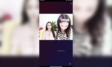 最新《瘋狂抖音》外篇之《抖音擦邊3》顏值主播直播各顯神通 閃現 走光露點 刷邊PK (217)