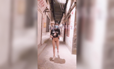 抖音80W粉絲推特網紅超萌蘿莉反差婊一隻喔私拍視圖大量流出人前露出3P喝尿野戰騷中極品 (93)