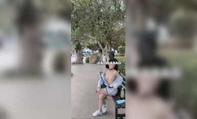 抖音80W粉絲推特網紅超萌蘿莉反差婊一隻喔私拍視圖大量流出人前露出3P喝尿野戰騷中極品 (136)