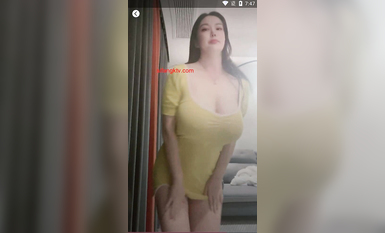 秀人網波霸尤物女模【易陽】重出江湖 高價1VS1全裸私拍易陽最新凸點 (3)