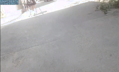 各種地方摸完女生翹臀或黑絲長腿就跑 各種尖叫聲 有的露臉 有的抄底 腎上腺素拉滿 太刺激 (12)