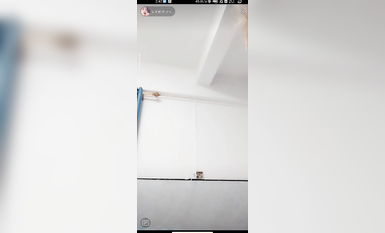 最新《瘋狂抖音》外篇之《抖音擦邊3》顏值主播直播各顯神通 閃現 走光露點 刷邊PK (175)