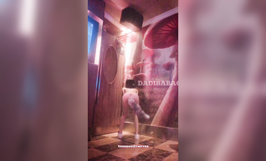 抖音80W粉絲推特網紅超萌蘿莉反差婊一隻喔私拍視圖大量流出人前露出3P喝尿野戰騷中極品 (78)