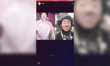 最新《瘋狂抖音》外篇之《抖音擦邊3》顏值主播直播各顯神通 閃現 走光露點 刷邊PK (98)