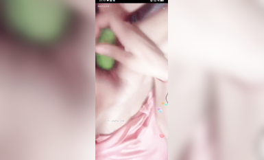 最新《瘋狂抖音》外篇之《抖音擦邊3》顏值主播直播各顯神通 閃現 走光露點 刷邊PK (78)