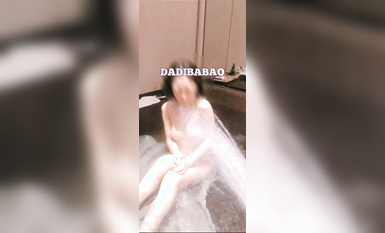 抖音80W粉絲推特網紅超萌蘿莉反差婊一隻喔私拍視圖大量流出人前露出3P喝尿野戰騷中極品 (61)