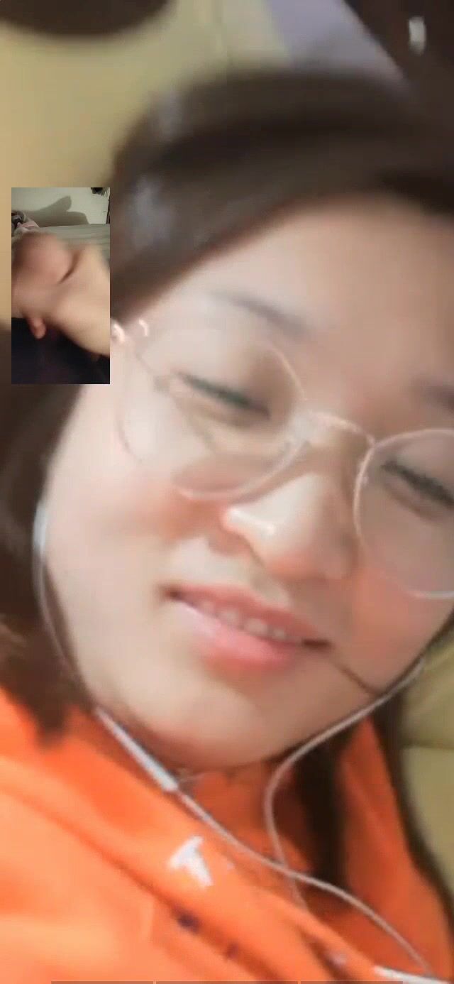 完美露臉天津反差大學生沈J惠與男友日常不雅自拍流出 口爆刮毛虛擬做愛啪啪真實刺激對白清晰 (20)