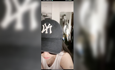 最新《瘋狂抖音》外篇之《抖音擦邊3》顏值主播直播各顯神通 閃現 走光露點 刷邊PK (36)