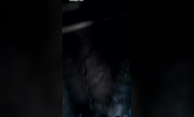 各種地方摸完女生翹臀或黑絲長腿就跑 各種尖叫聲 有的露臉 有的抄底 腎上腺素拉滿 太刺激 (24)