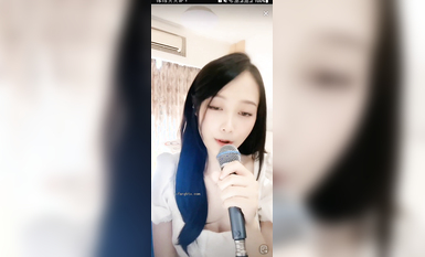 最新《瘋狂抖音》外篇之《抖音擦邊3》顏值主播直播各顯神通 閃現 走光露點 刷邊PK (230)