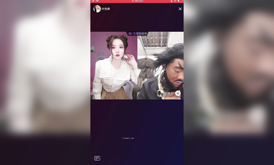 最新《瘋狂抖音》外篇之《抖音擦邊3》顏值主播直播各顯神通 閃現 走光露點 刷邊PK (99)