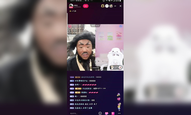 最新《瘋狂抖音》外篇之《抖音擦邊3》顏值主播直播各顯神通 閃現 走光露點 刷邊PK (80)