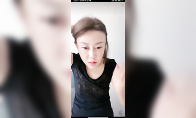 最新《瘋狂抖音》外篇之《抖音擦邊2》顏值主播各顯神通 閃現走光 刷邊尿尿熱舞 扣逼漏奶 (71)