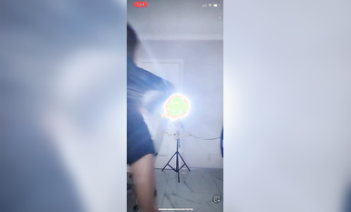 最新《瘋狂抖音》外篇之《抖音擦邊2》顏值主播各顯神通 閃現走光 刷邊尿尿熱舞 扣逼漏奶 (121)