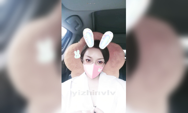 推特女神『大婊姐』特別節目群P啪啪私拍 萬眾期待衣櫃藏人 出來好幾個猛男一起操騷貨浪穴 (3)