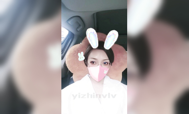 推特女神『大婊姐』特別節目群P啪啪私拍 萬眾期待衣櫃藏人 出來好幾個猛男一起操騷貨浪穴 (3)