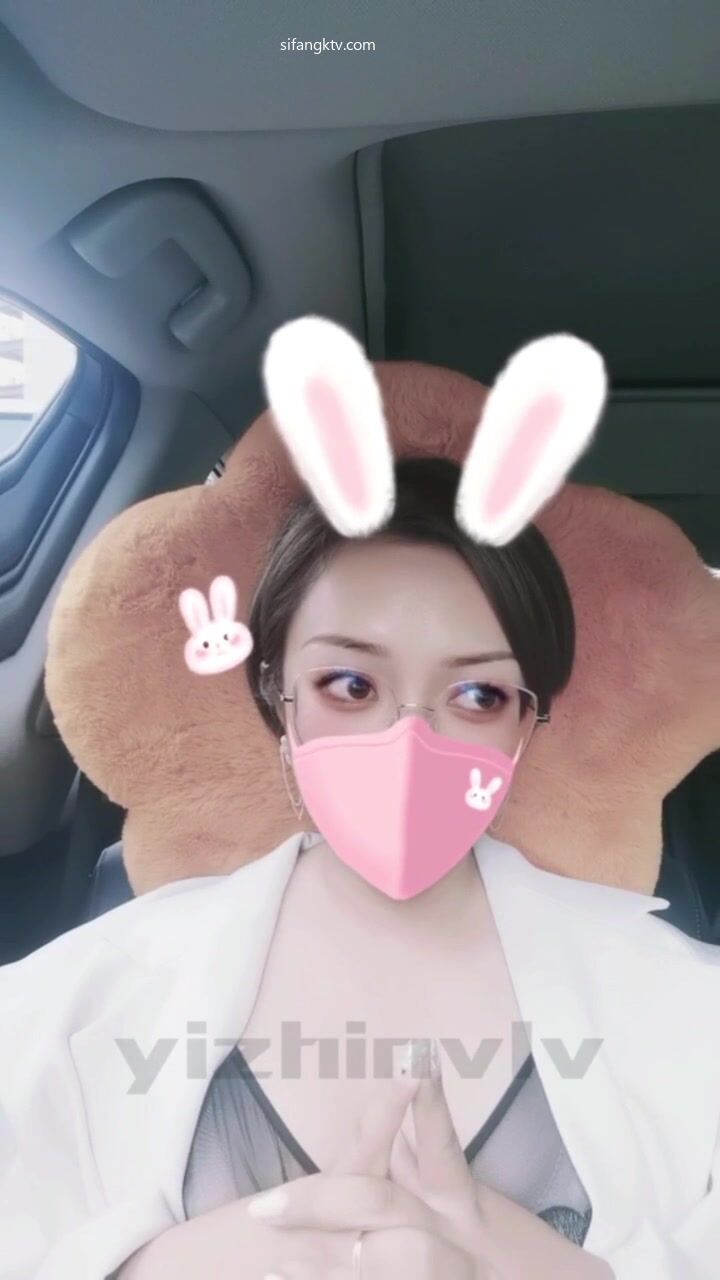 推特女神『大婊姐』特別節目群P啪啪私拍 萬眾期待衣櫃藏人 出來好幾個猛男一起操騷貨浪穴 (3)