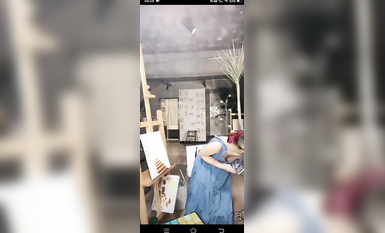 最新《瘋狂抖音》外篇之《抖音擦邊2》顏值主播各顯神通 閃現走光 刷邊尿尿熱舞 扣逼漏奶 (57)