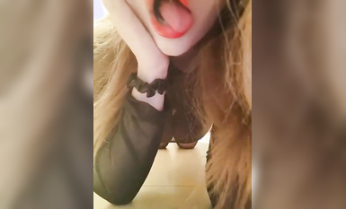 重磅推薦！淫盪肥臀人妻母狗【見過騷的 沒見過這么騷的】喜歡戶外露出，喜歡被很多男人操 (111)