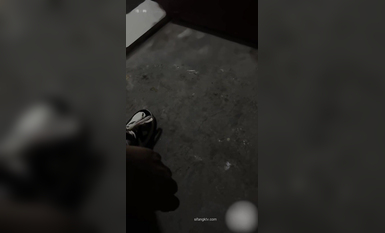 大神和脾氣火爆【堂妹亂倫事件】後續來了！堂妹的身材數一數二啊，搞定了她之後，就摸個大腿沒一會她內褲居然濕了2