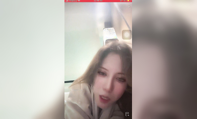 最新《瘋狂抖音》外篇之《抖音擦邊2》顏值主播各顯神通 閃現走光 刷邊尿尿熱舞 扣逼漏奶 (214)