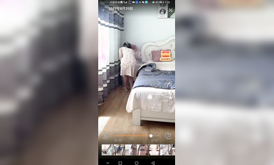 最新《瘋狂抖音》外篇之《抖音擦邊2》顏值主播各顯神通 閃現走光 刷邊尿尿熱舞 扣逼漏奶 (213)