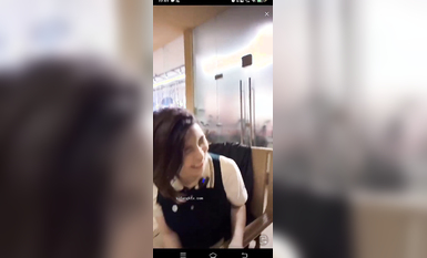 最新《瘋狂抖音》外篇之《抖音擦邊2》顏值主播各顯神通 閃現走光 刷邊尿尿熱舞 扣逼漏奶 (127)