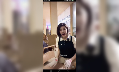 最新《瘋狂抖音》外篇之《抖音擦邊2》顏值主播各顯神通 閃現走光 刷邊尿尿熱舞 扣逼漏奶 (127)