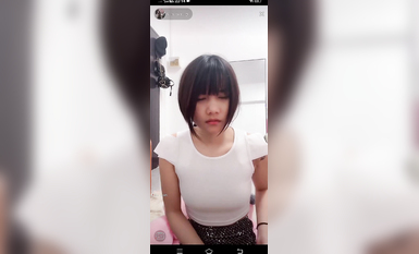 最新《瘋狂抖音》外篇之《抖音擦邊2》顏值主播各顯神通 閃現走光 刷邊尿尿熱舞 扣逼漏奶 (84)