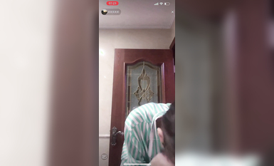 最新《瘋狂抖音》外篇之《抖音擦邊2》顏值主播各顯神通 閃現走光 刷邊尿尿熱舞 扣逼漏奶 (73)