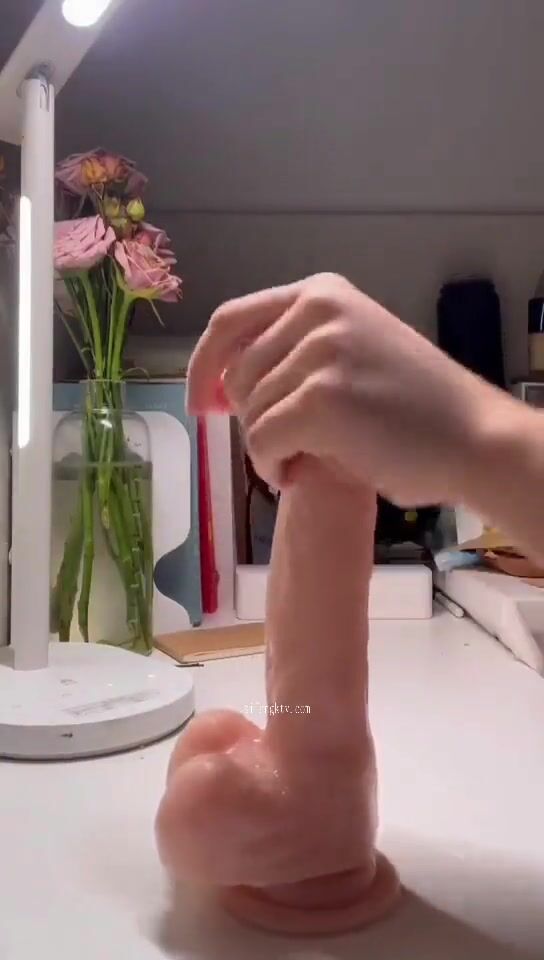 超嫩蘿莉雲集『玉紫醬+甜甜起司桃+貓七小+兔醬』極品翹乳粉穴榨乾你的精華超養眼甜甜起司桃 (13)