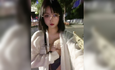 超級蘿莉MM甜 404日記，幾個蘿莉姬的超大尺度自拍，和攝影濕深入的關系，有嬌小又可愛天然白虎蜜臀蘿莉404日記 (4)