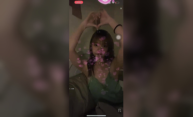 最新《瘋狂抖音》外篇之《抖音擦邊2》顏值主播各顯神通 閃現走光 刷邊尿尿熱舞 扣逼漏奶 (65)