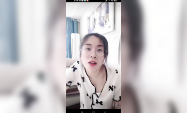 最新《瘋狂抖音》外篇之《抖音擦邊2》顏值主播各顯神通 閃現走光 刷邊尿尿熱舞 扣逼漏奶 (106)