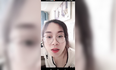 最新《瘋狂抖音》外篇之《抖音擦邊2》顏值主播各顯神通 閃現走光 刷邊尿尿熱舞 扣逼漏奶 (106)