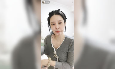 最新《瘋狂抖音》外篇之《抖音擦邊2》顏值主播各顯神通 閃現走光 刷邊尿尿熱舞 扣逼漏奶 (160)