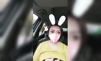 推特女神『大婊姐』特別節目群P啪啪私拍 萬眾期待衣櫃藏人 出來好幾個猛男一起操騷貨浪穴 (4)