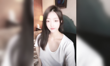 最新《瘋狂抖音》外篇之《抖音擦邊2》顏值主播各顯神通 閃現走光 刷邊尿尿熱舞 扣逼漏奶 (177)