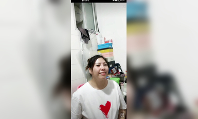 最新《瘋狂抖音》外篇之《抖音擦邊2》顏值主播各顯神通 閃現走光 刷邊尿尿熱舞 扣逼漏奶 (53)