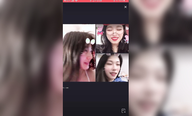 最新《瘋狂抖音》外篇之《抖音擦邊2》顏值主播各顯神通 閃現走光 刷邊尿尿熱舞 扣逼漏奶 (23)