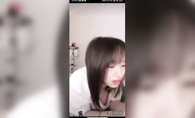 最新《瘋狂抖音》外篇之《抖音擦邊2》顏值主播各顯神通 閃現走光 刷邊尿尿熱舞 扣逼漏奶 (205)