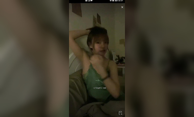 最新《瘋狂抖音》外篇之《抖音擦邊2》顏值主播各顯神通 閃現走光 刷邊尿尿熱舞 扣逼漏奶 (64)